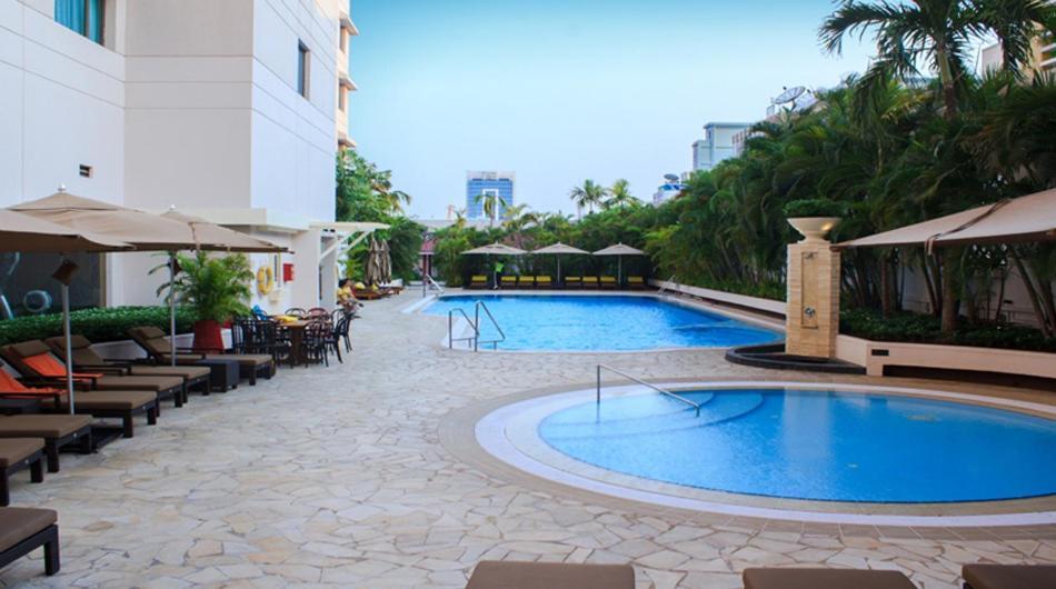 Sule Shangri-La Yangon Esterno foto