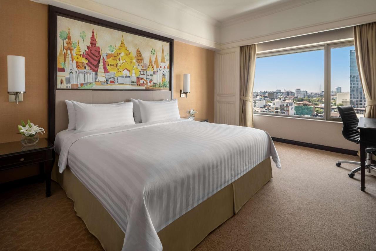 Sule Shangri-La Yangon Esterno foto