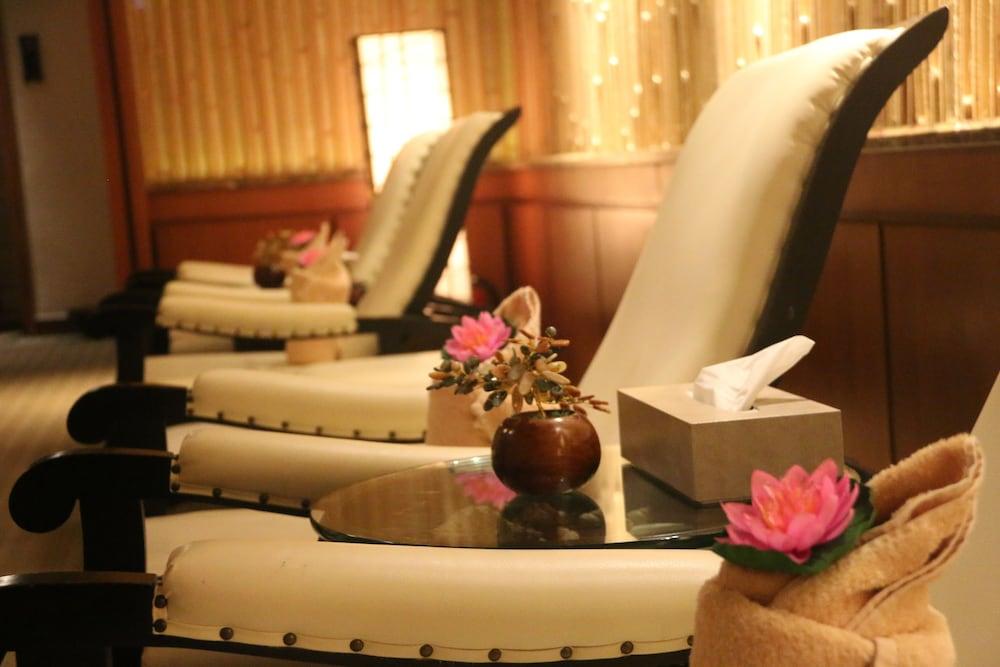 Sule Shangri-La Yangon Esterno foto