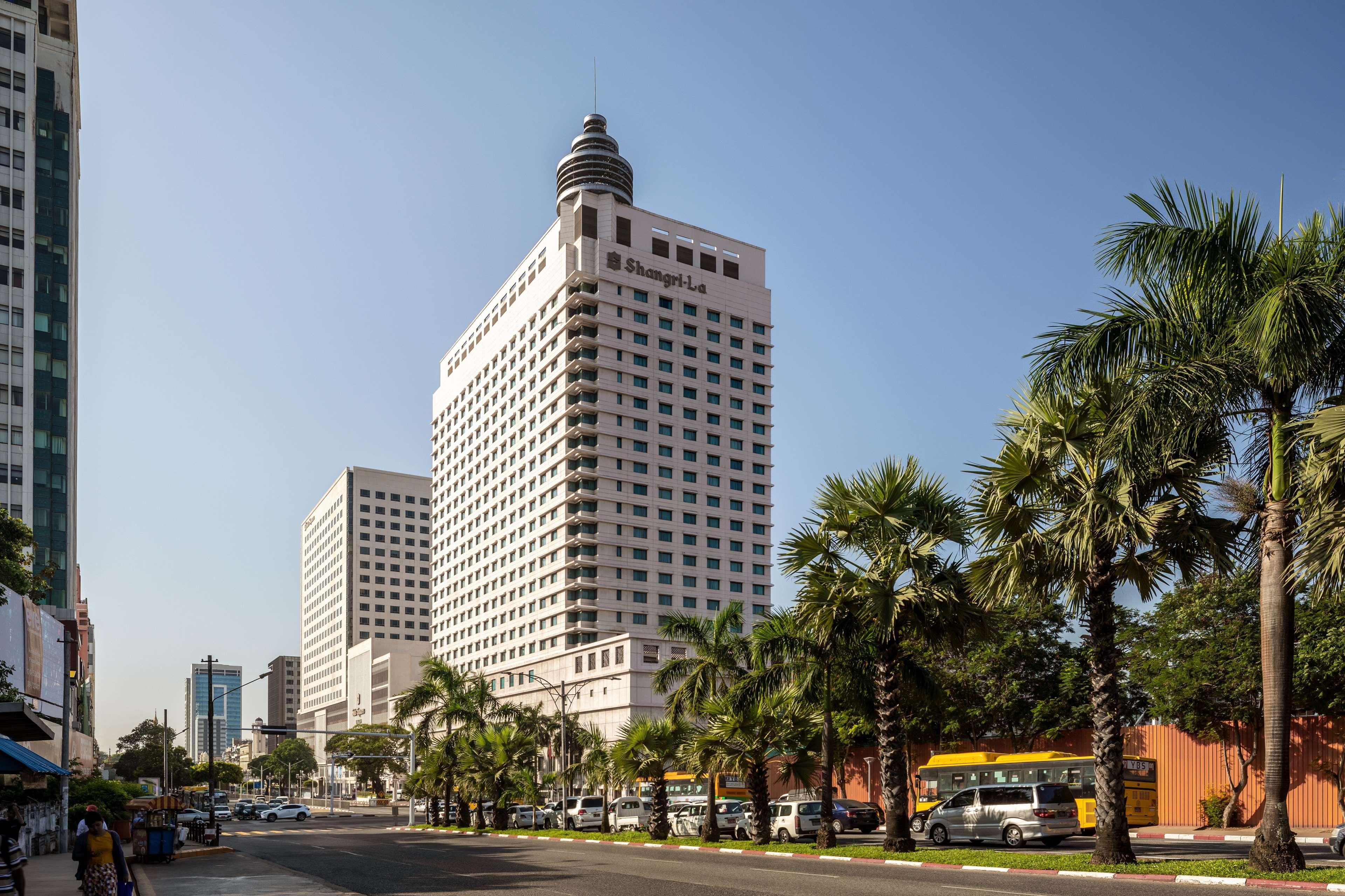 Sule Shangri-La Yangon Esterno foto