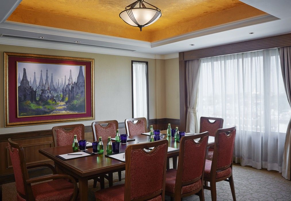 Sule Shangri-La Yangon Esterno foto
