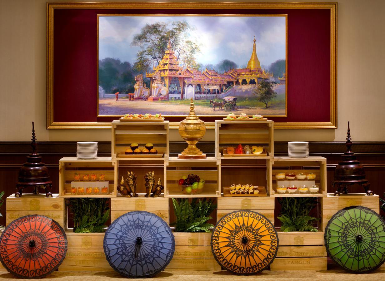 Sule Shangri-La Yangon Esterno foto