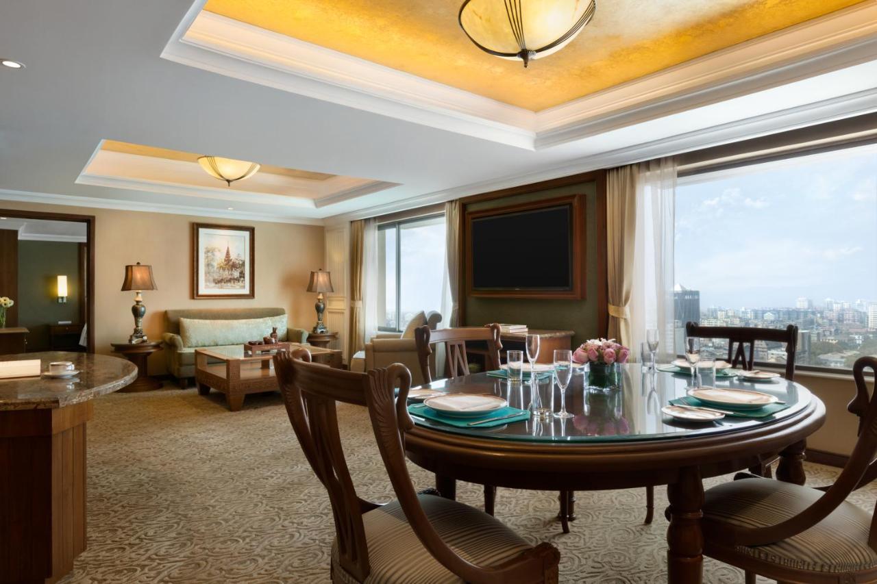 Sule Shangri-La Yangon Esterno foto