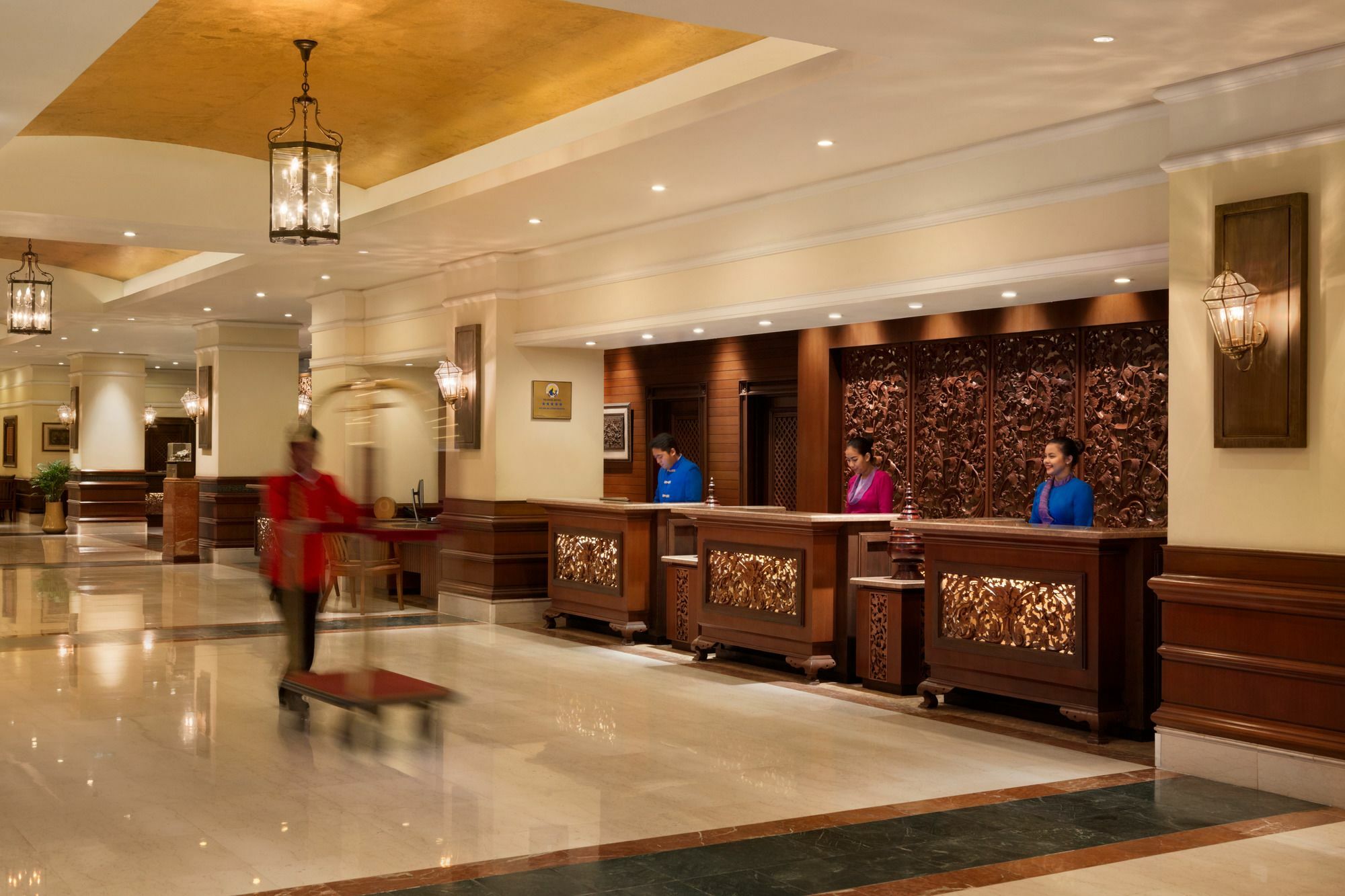 Sule Shangri-La Yangon Esterno foto